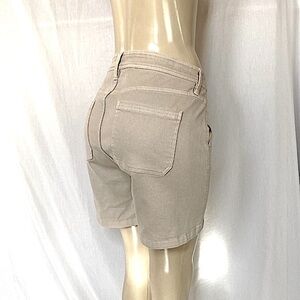 FINAL PRICE-AVA & VIV Women’s Utility Shorts Size 18W High Rise Stonewall NWOT